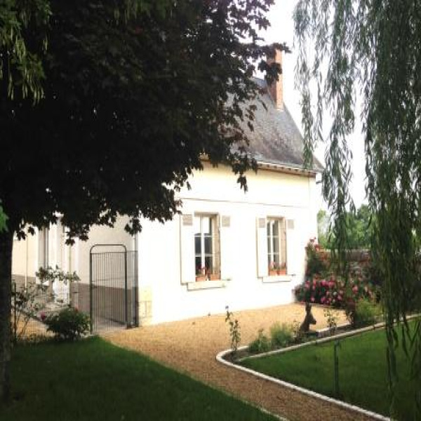 Offres de location Maison Cheverny 41700