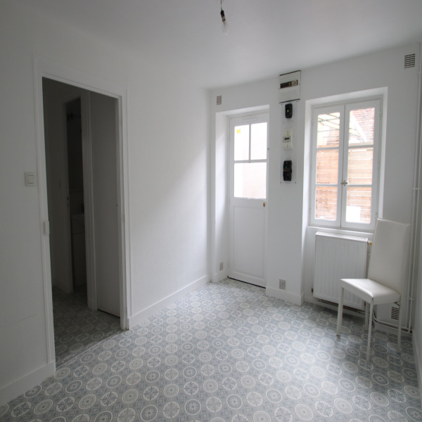 Offres de location Maison Cheverny 41700